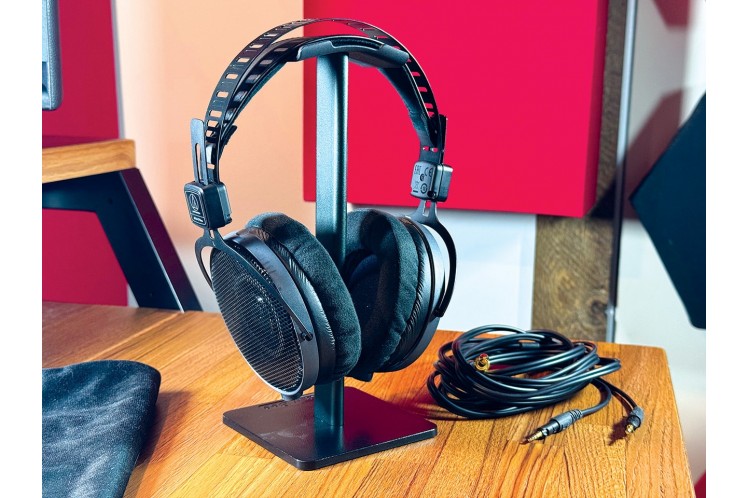 ATH-R50x ＋ α ATH-R50x｜ヘッドホン：ワイヤードヘッドホン｜オーディオテクニカ